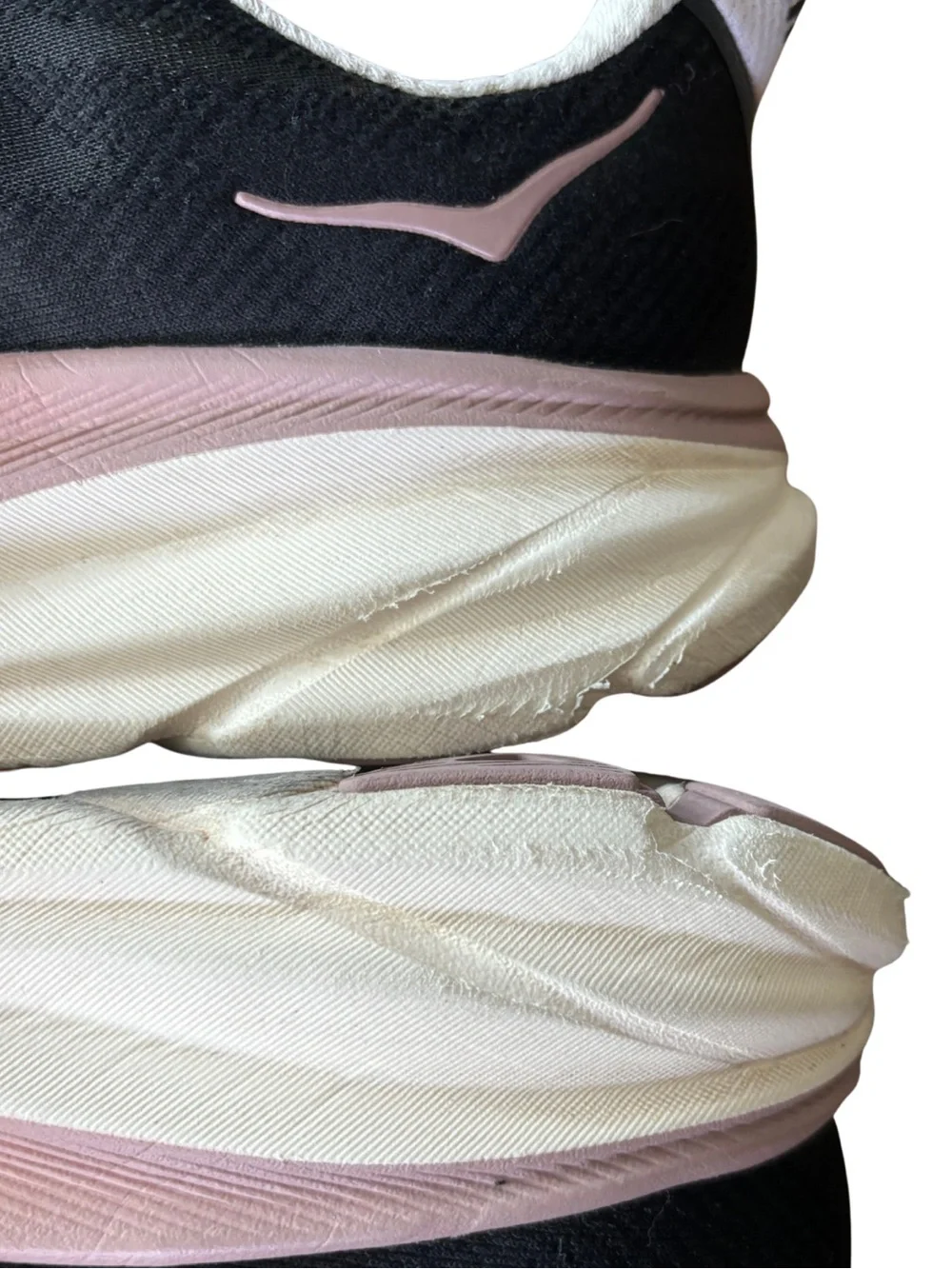 HOKA Clifton 9 Women’s Running Shoes Black Pink US 8.5 Athletic